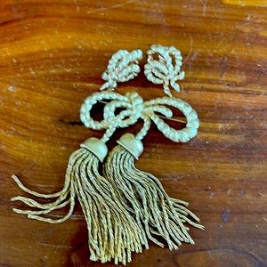 Trifari Golden Brooch and Earrings Set